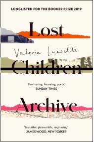 Coberta de Lost Children Archive