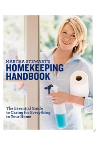 Cubierta de Martha Stewart's Homekeeping Handbook: The Essential Guide to Caring for Everything in Your Home